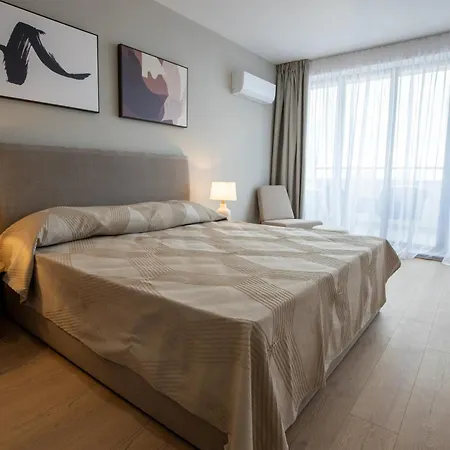 Solemare Sea View One-bedroom Apartament *